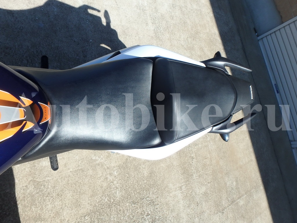 Купить мотоцикл Honda CBR250R-3 2011 фото 20